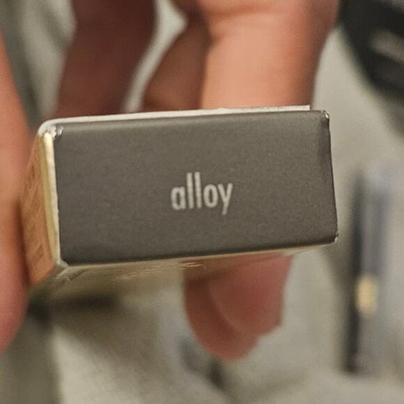 Stila Stay All Day Alloy Waterproof Liquid Eyelinerd - Picture 2 of 2